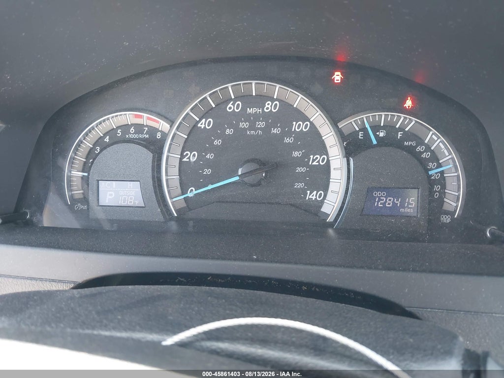 2013 Toyota Camry SE photo 7