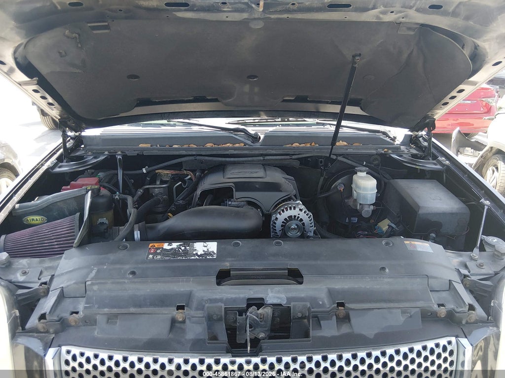 2011 GMC Yukon XL 1500 Denali photo 10