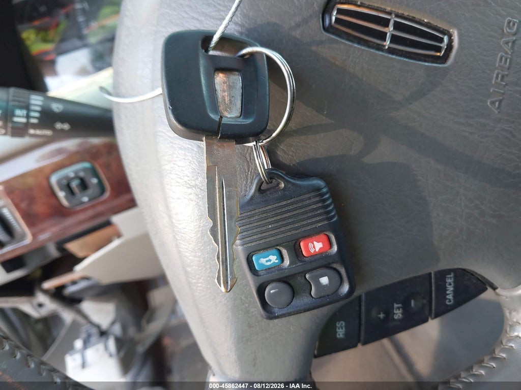 2000 Lincoln LS V6 Auto/V6 Manual photo 11