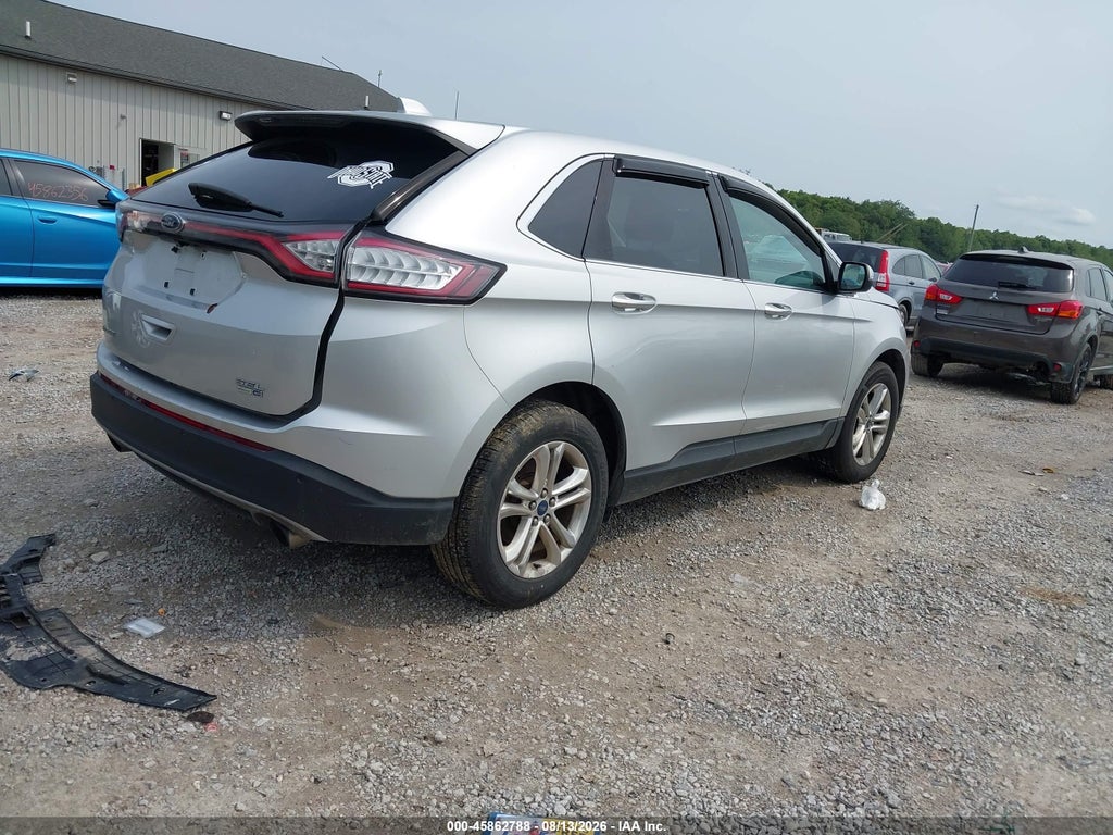 2015 Ford Edge SEL photo 4