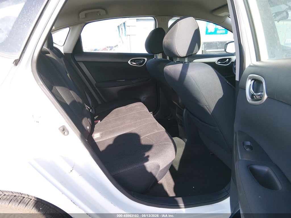 2013 Nissan Sentra S photo 8