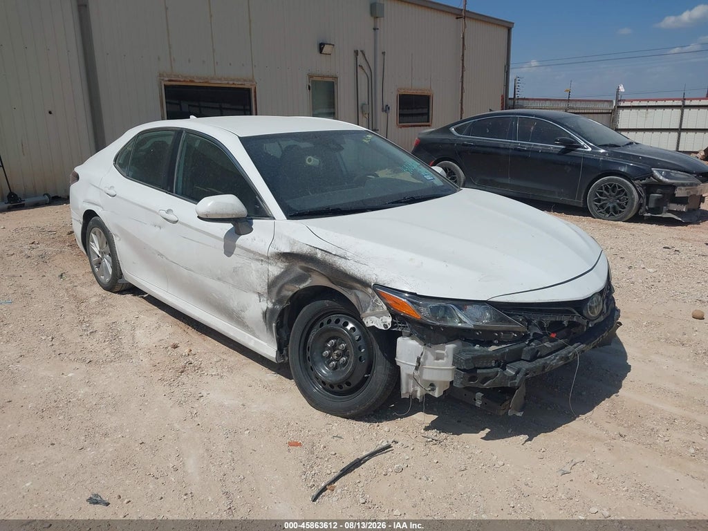 TOYOTA CAMRY 2022