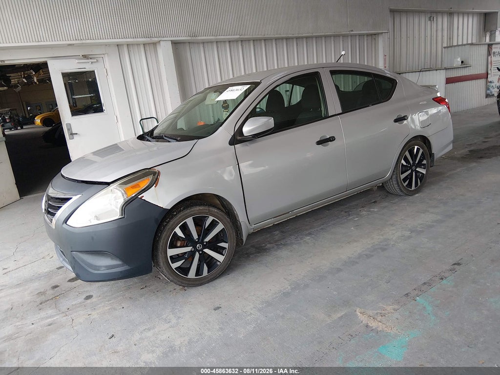 2018 Nissan Versa 1.6 S+ photo 2