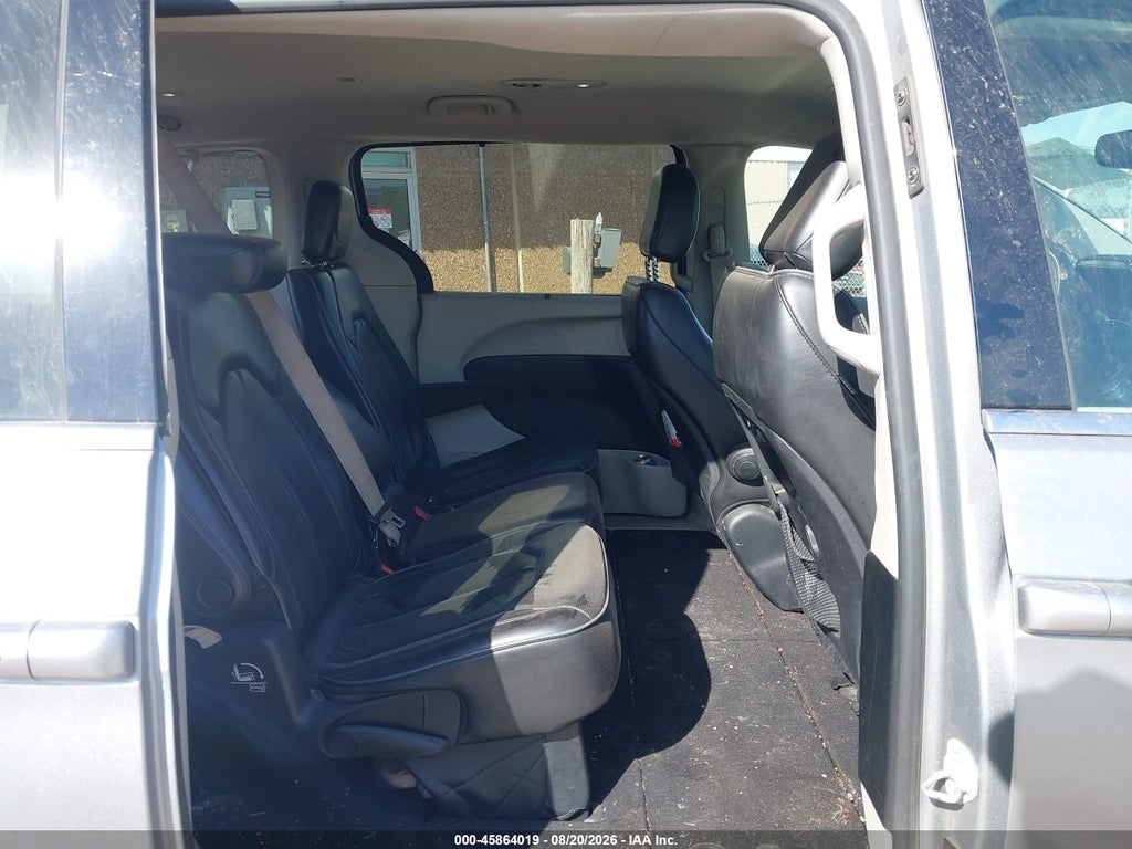 2019 Chrysler Pacifica Limited photo 8