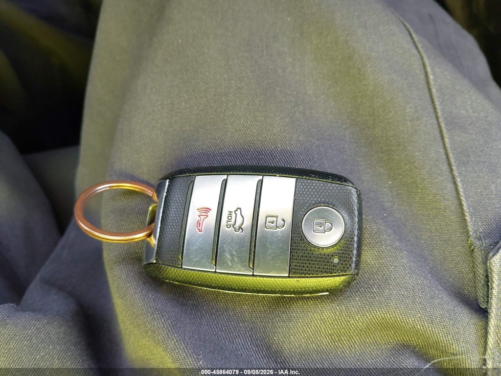 2019 Kia Optima photo 11