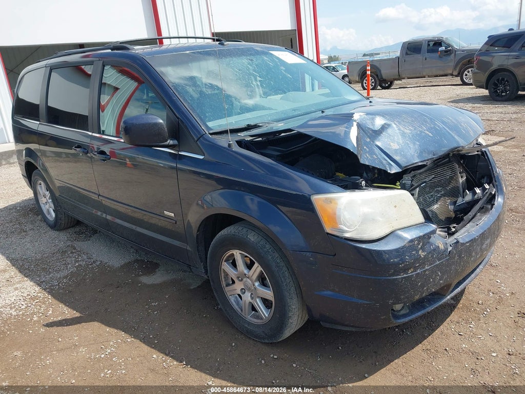 2008 Chrysler Town & Country Touring photo 1
