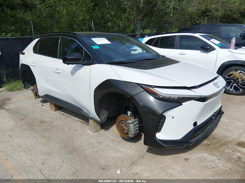 2023 TOYOTA BZ4X JTMABACA8PA030554