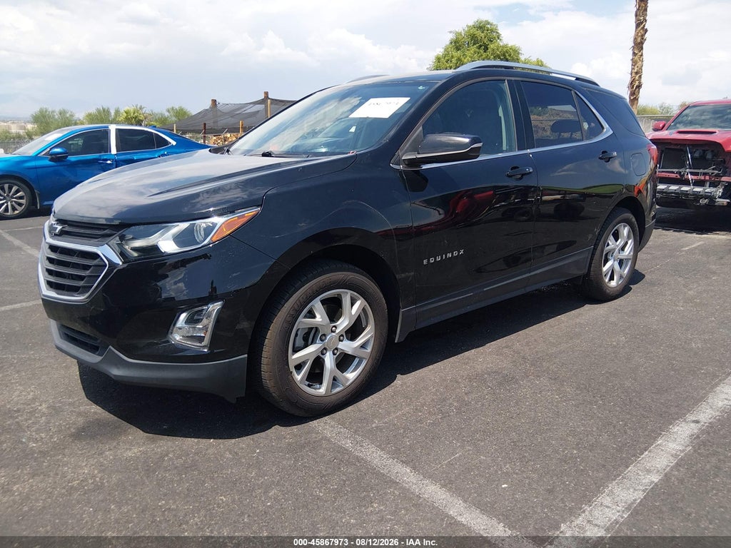 2019 Chevrolet Equinox LT photo 2