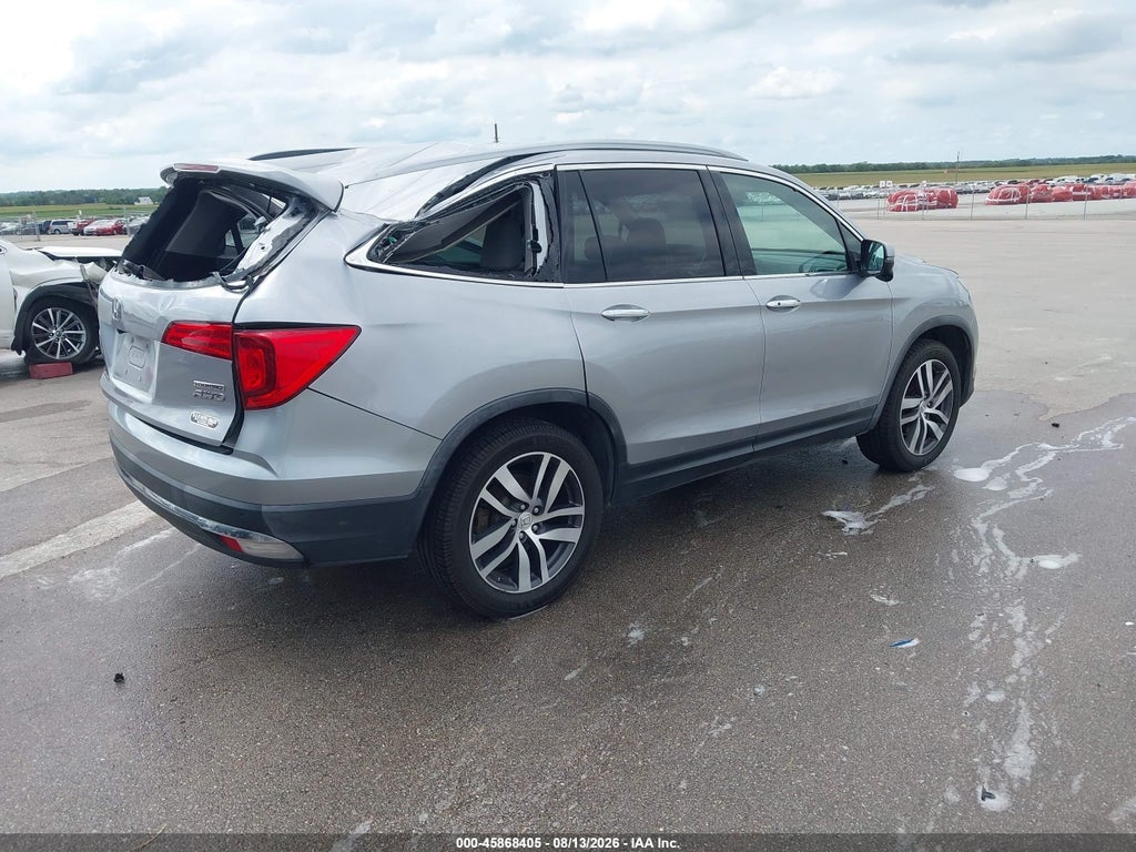 2017 Honda Pilot Touring photo 4