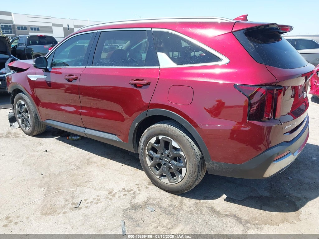 2025 Kia Sorento S photo 3