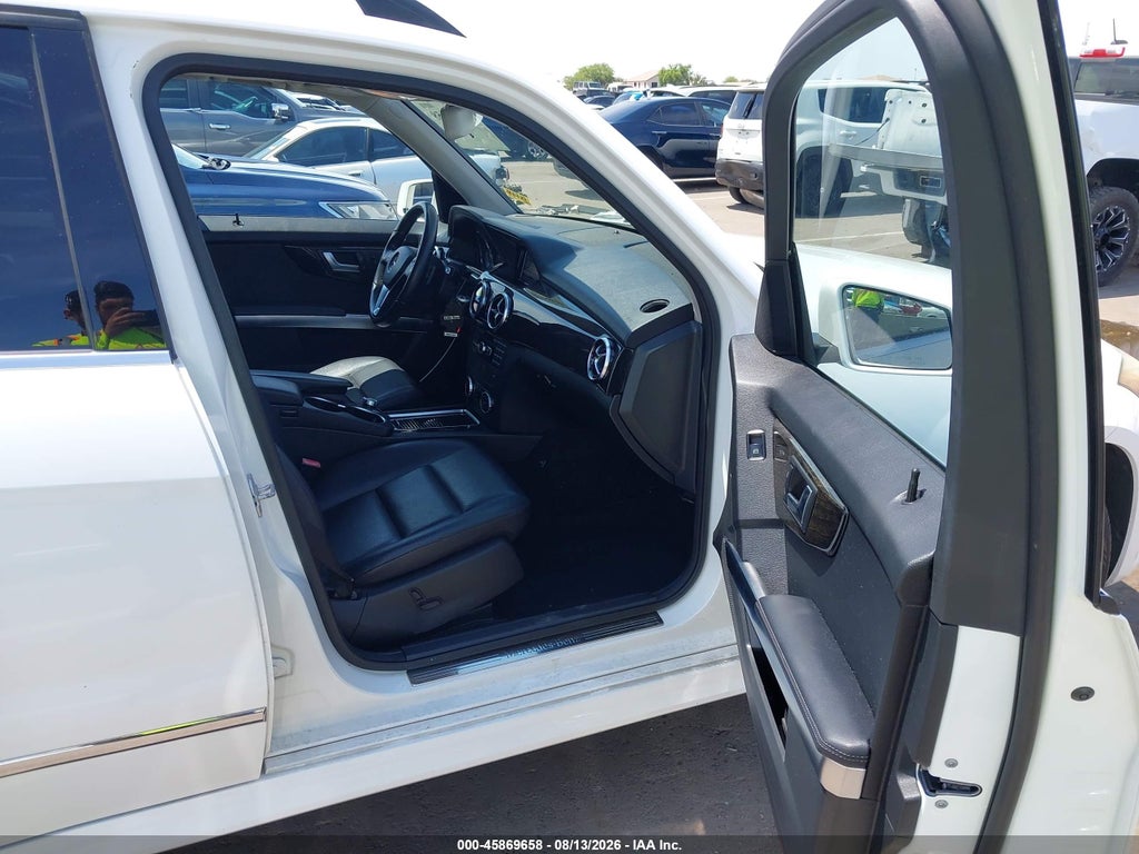 2014 Mercedes-Benz GLK 350 4MATIC photo 5