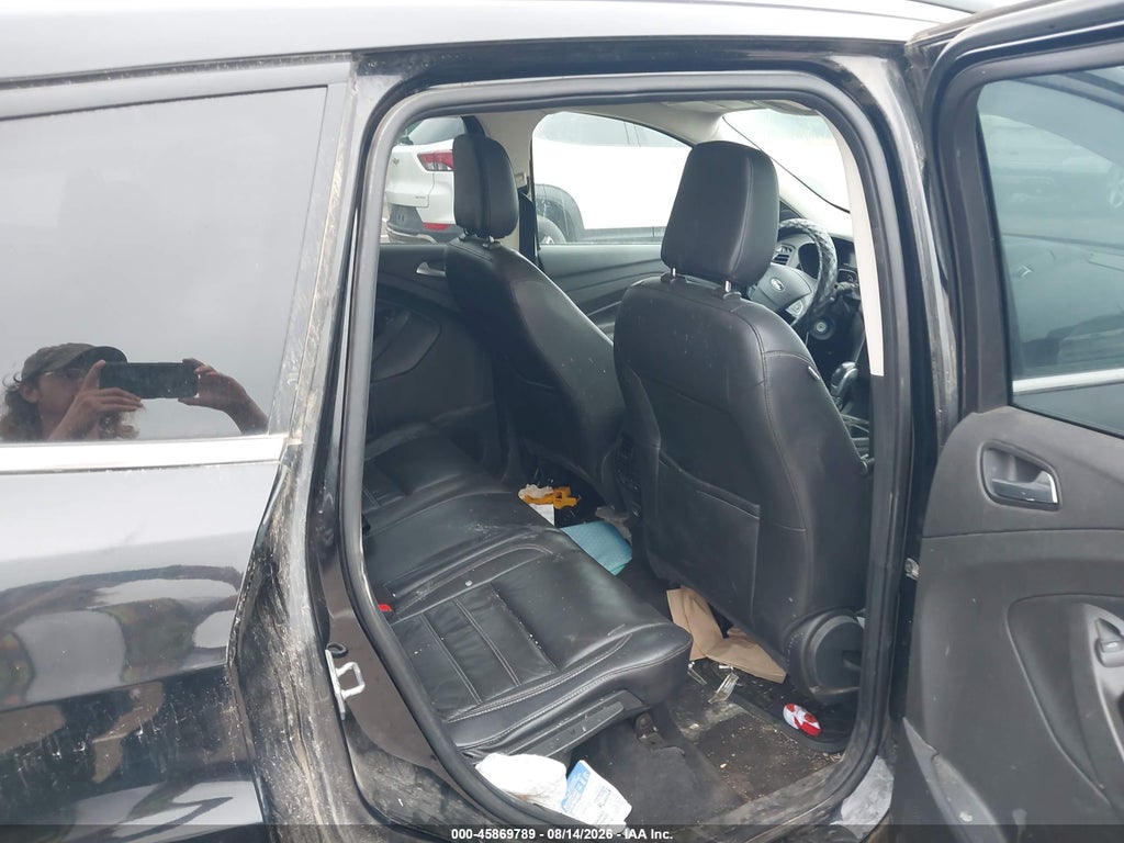 2018 Ford Escape SEL photo 8
