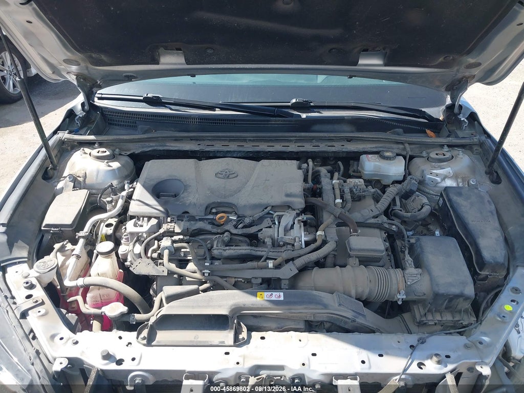 2020 Toyota Avalon Hybrid XLE photo 10