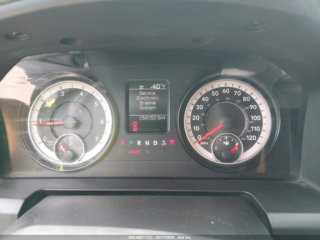 2017 Ram 1500 Express 4X4 6'4 Box photo 7