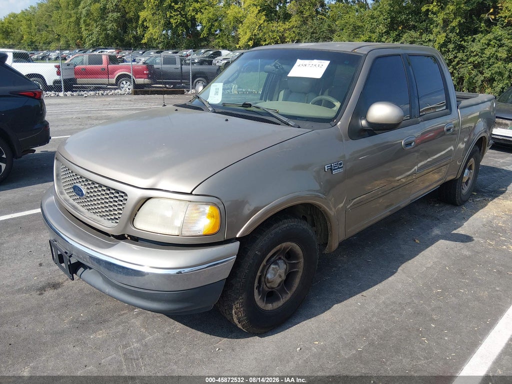 2001 Ford F-150 photo 2