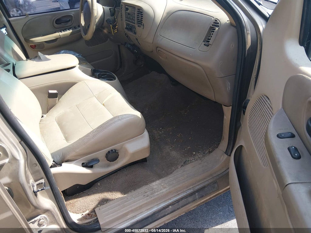 2001 Ford F-150 photo 5