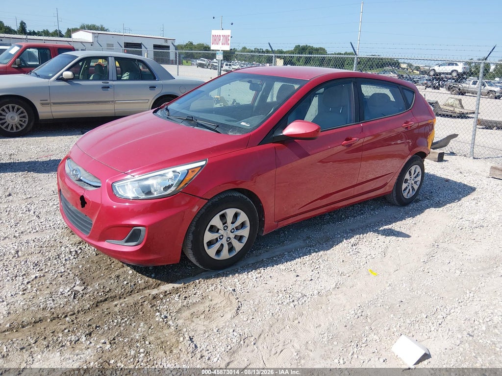 2017 Hyundai Accent SE photo 2