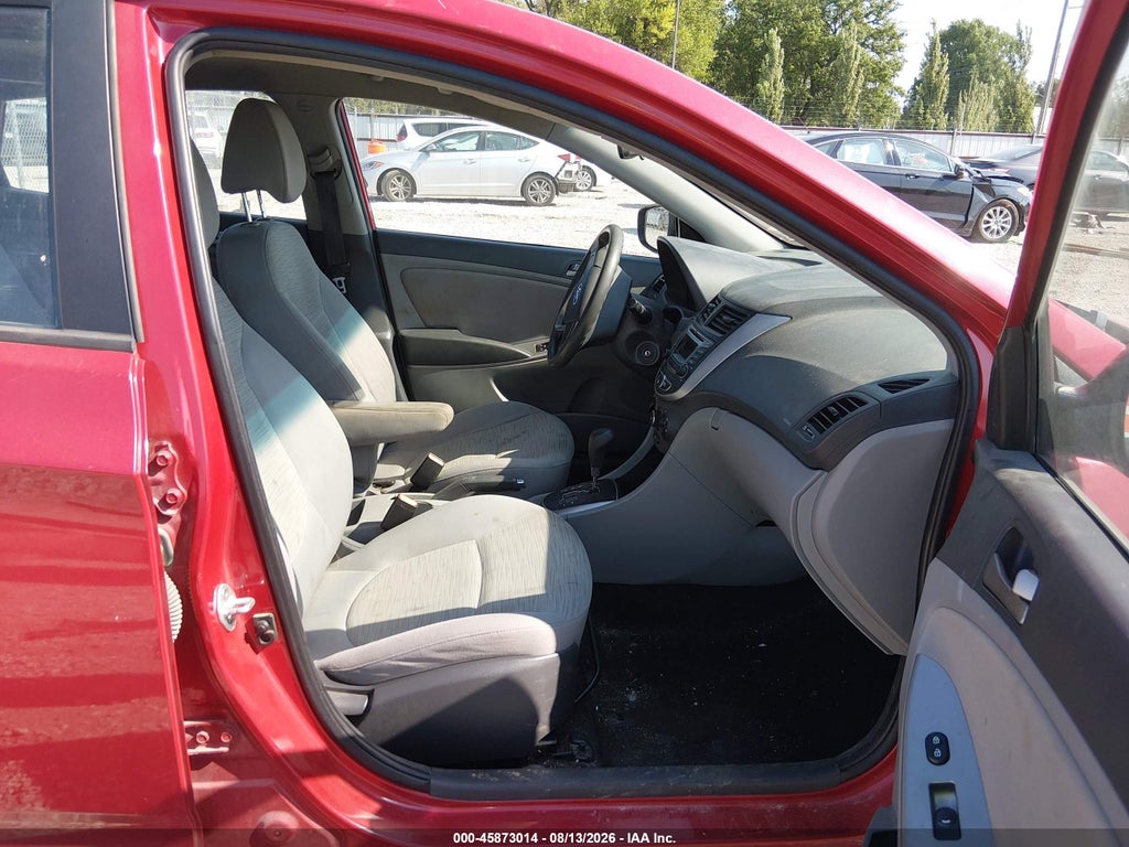2017 Hyundai Accent SE photo 5
