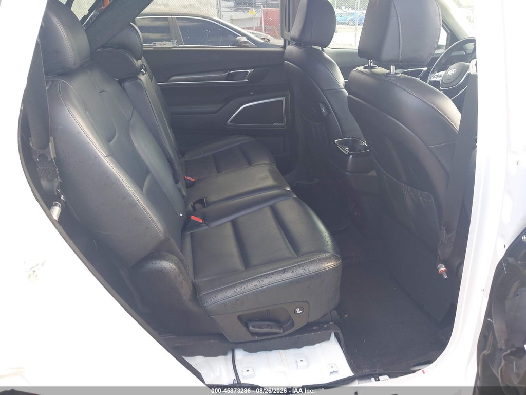 2021 Kia Telluride LX photo 8