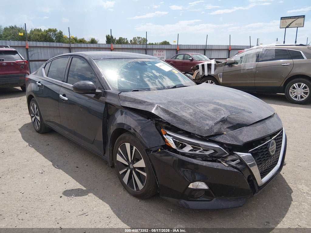 NISSAN ALTIMA 2021