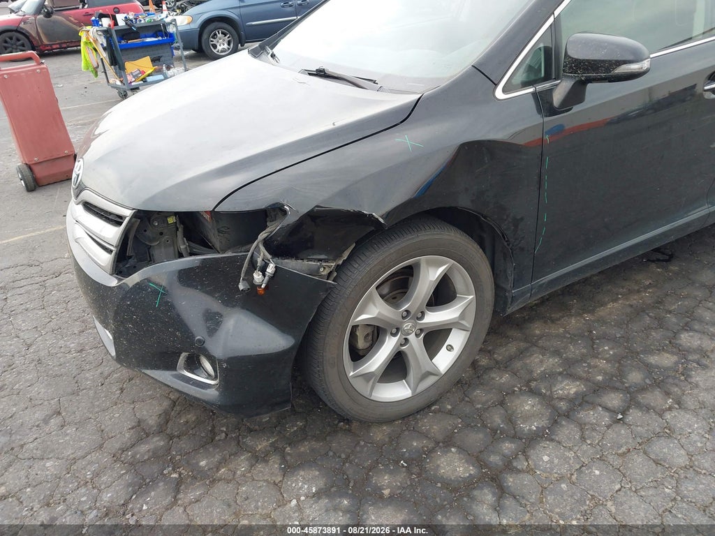 2015 Toyota Venza Limited V6 photo 6