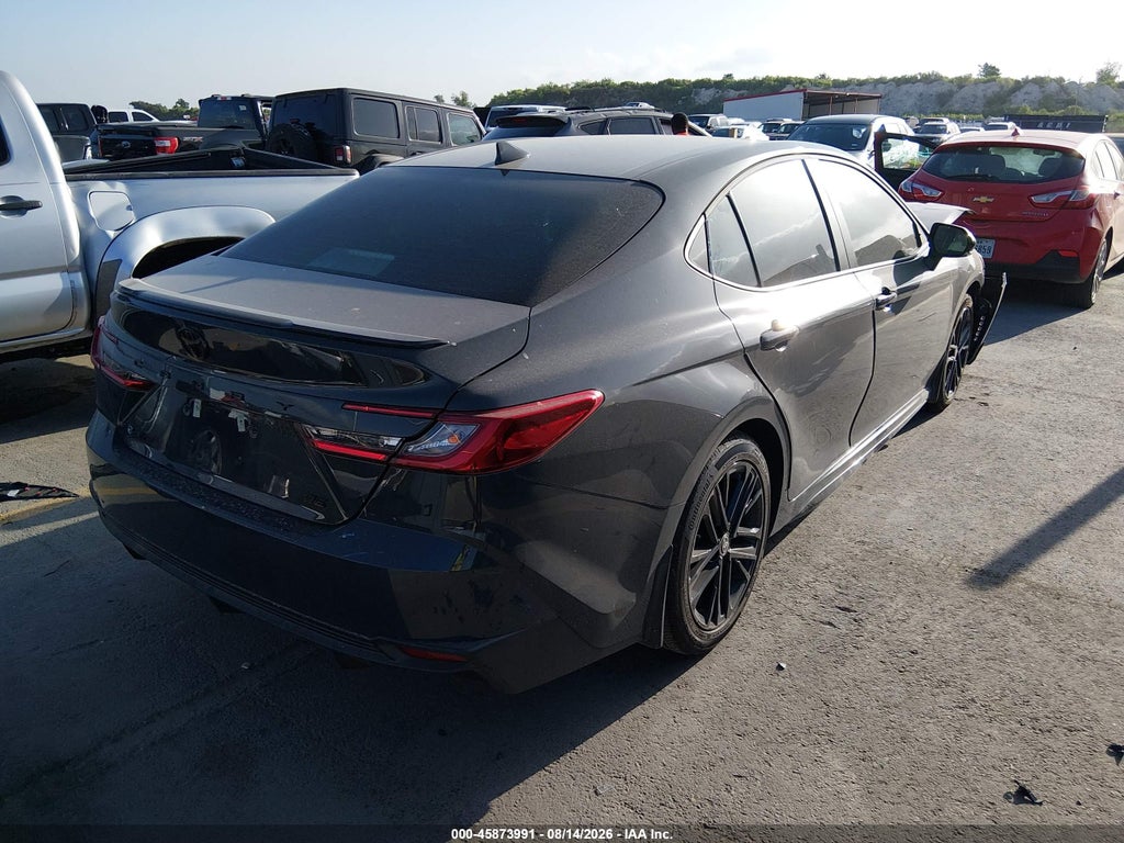 2026 Toyota Camry SE photo 4