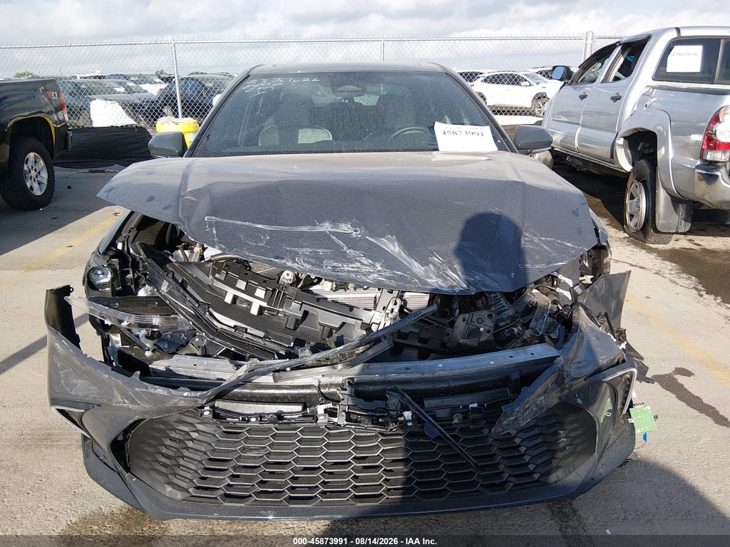2026 Toyota Camry SE photo 6