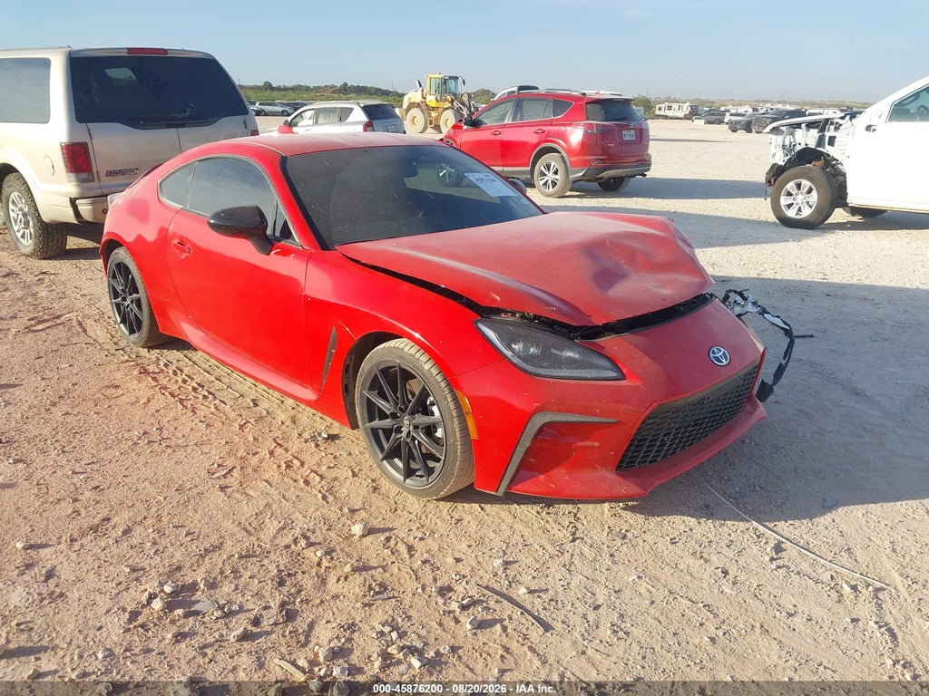 TOYOTA GR86 2025