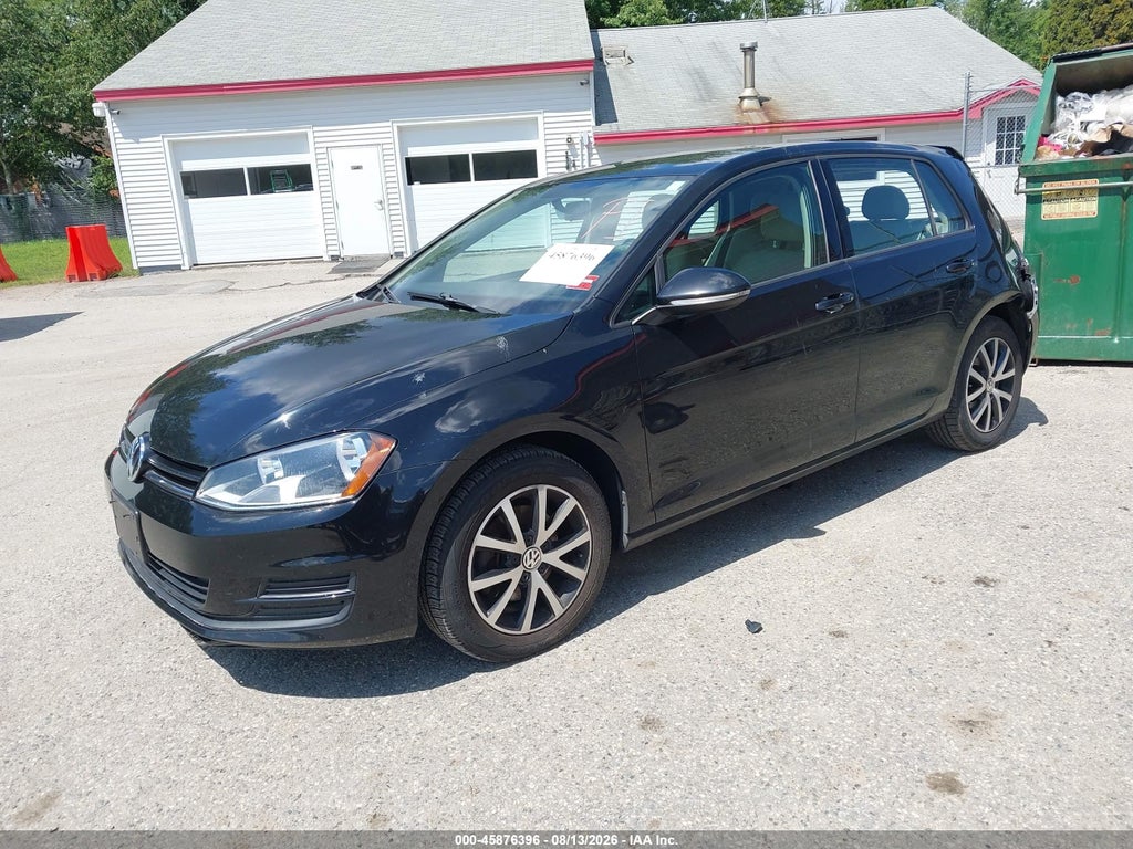 2016 Volkswagen Golf TSI S 4-Door photo 2