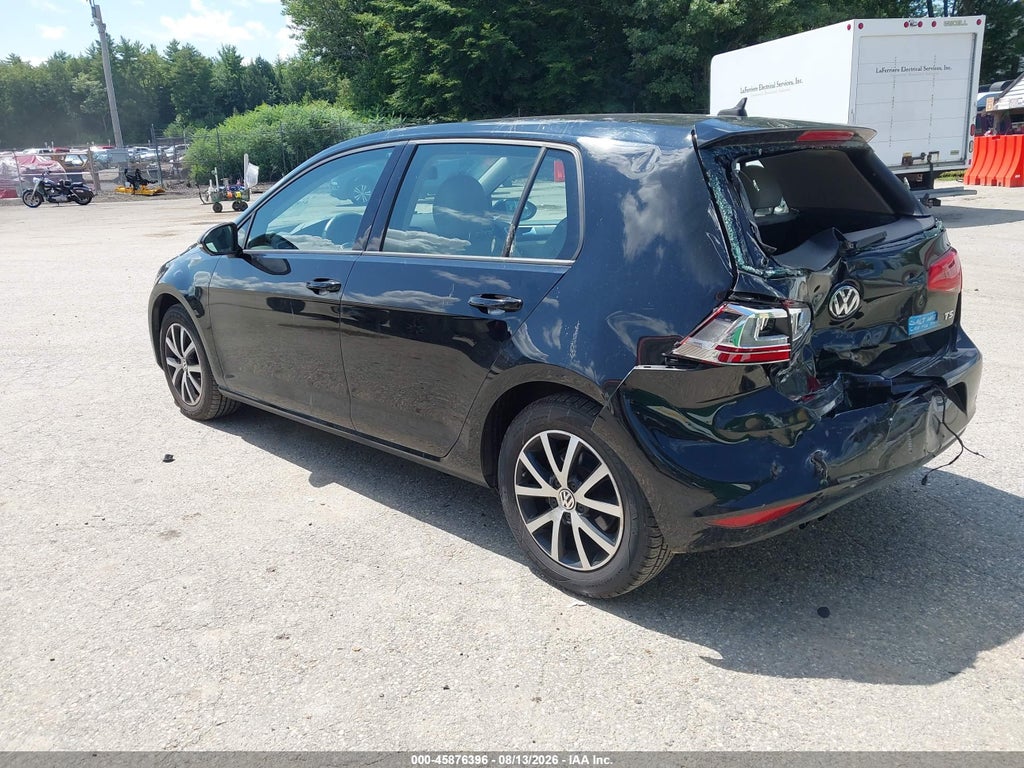 2016 Volkswagen Golf TSI S 4-Door photo 3