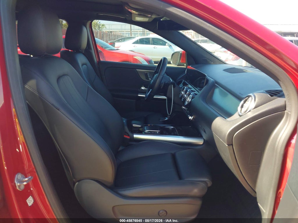 2021 Mercedes-Benz GLA 250 photo 5