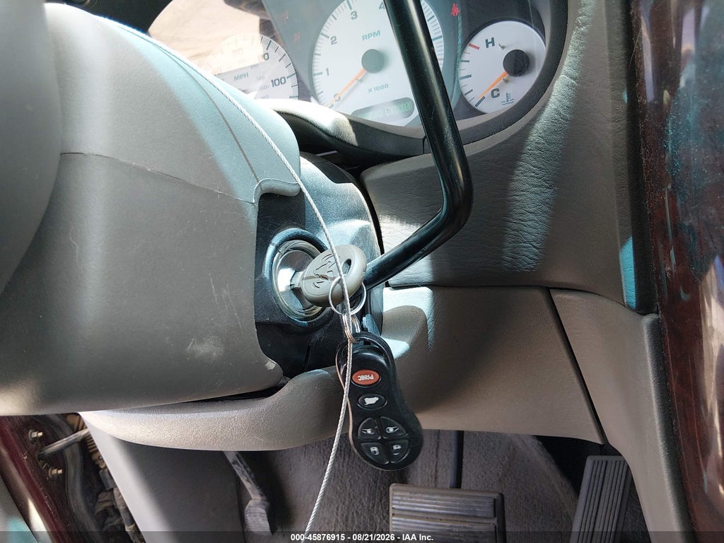 2001 Dodge Grand Caravan ES photo 11