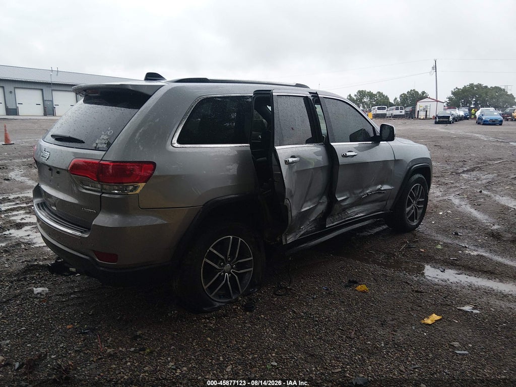 2017 Jeep Grand Cherokee Limited photo 4