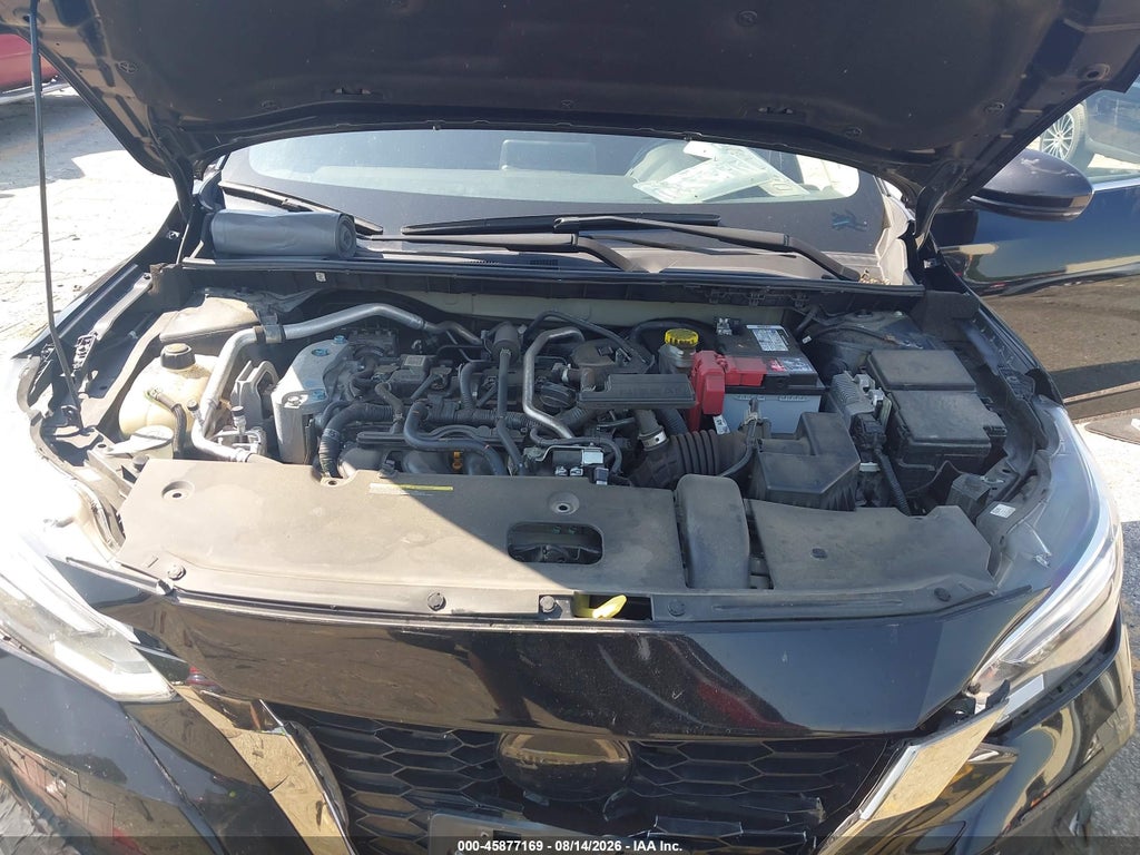 2022 Nissan Sentra SR Xtronic CVT photo 10