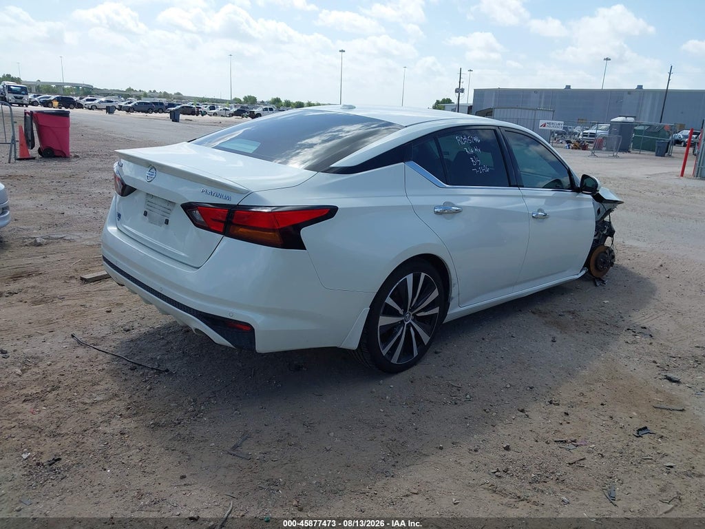 2022 Nissan Altima Platinum Intelligent AWD photo 4