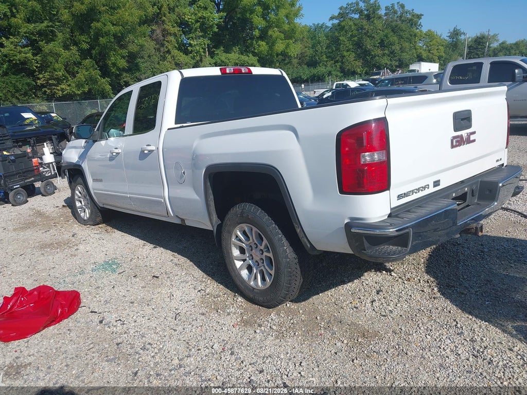 2016 GMC Sierra 1500 SLE photo 3