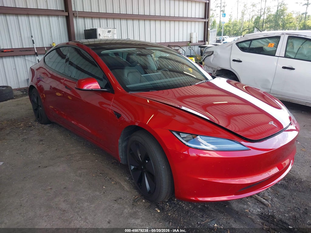 TESLA MODEL 3 2024
