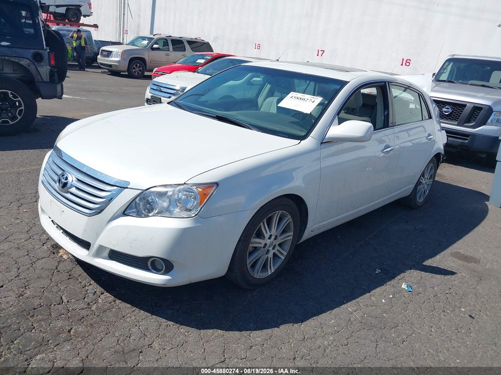 2009 Toyota Avalon Limited photo 2