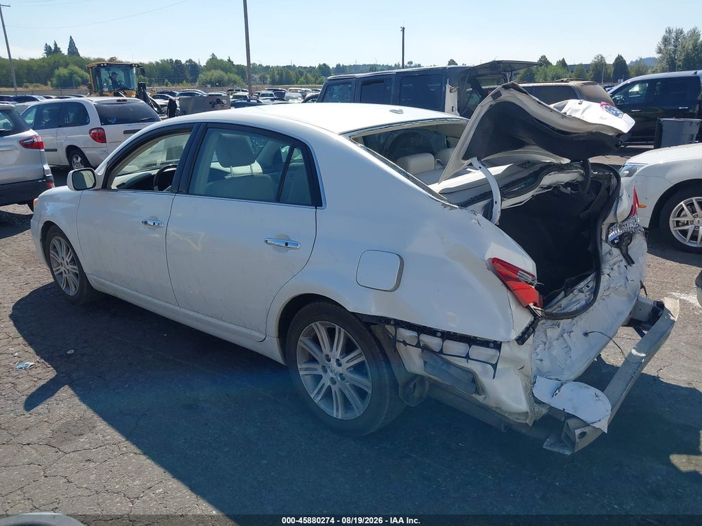 2009 Toyota Avalon Limited photo 3