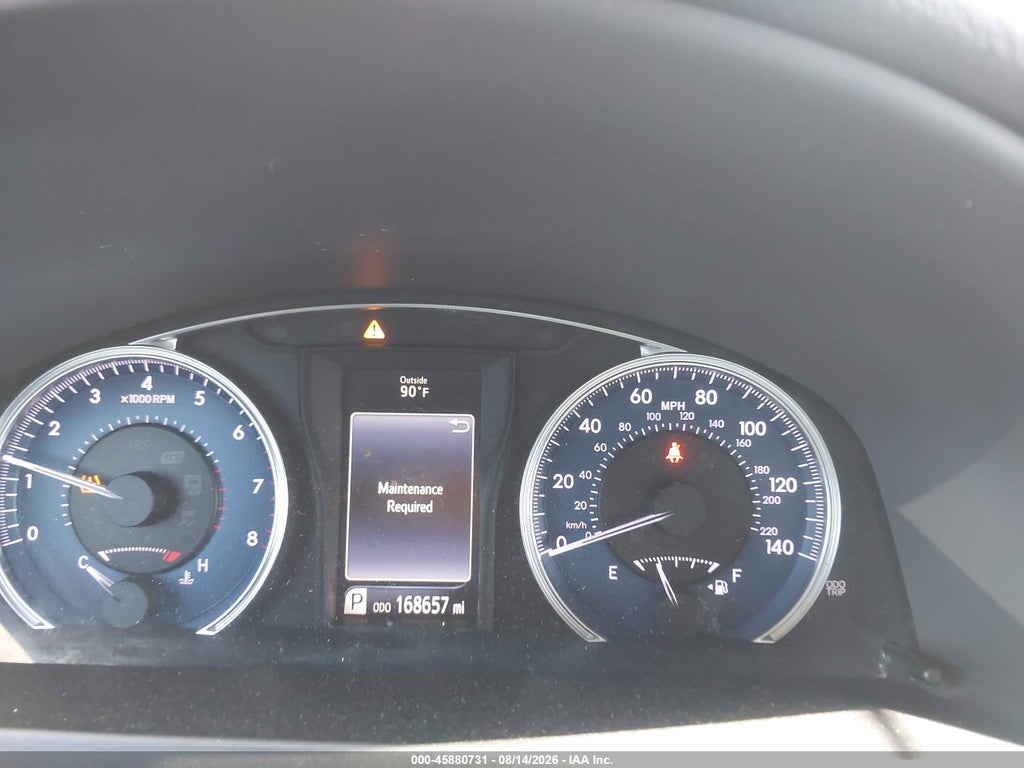 2016 Toyota Camry LE photo 7