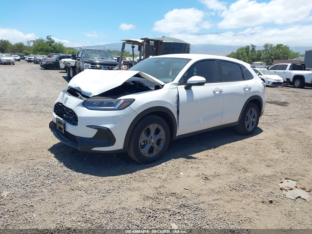 2026 Honda HR-V 2WD LX photo 2