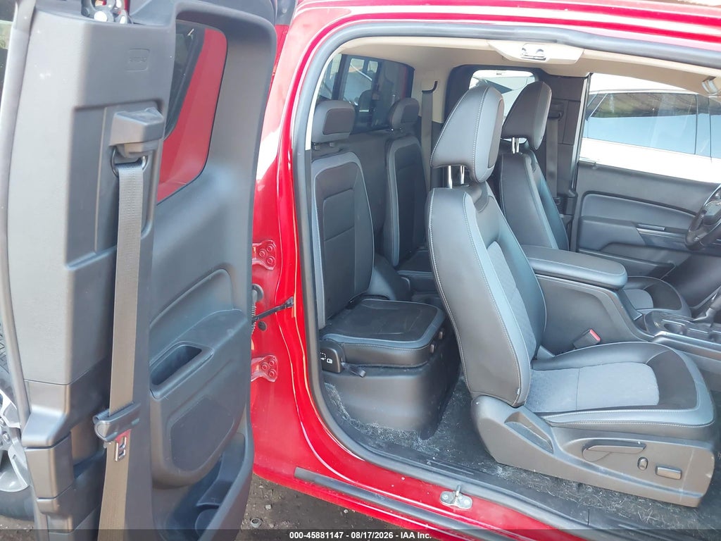 2018 Chevrolet Colorado Z71 photo 8