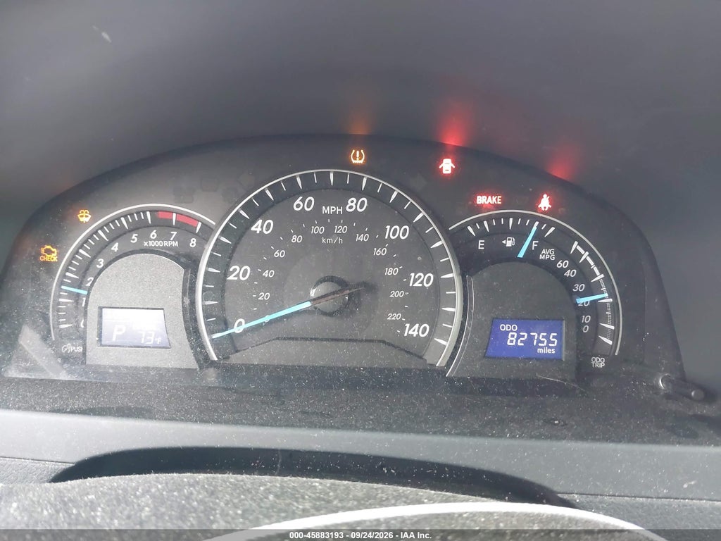 2014 Toyota Camry LE photo 7