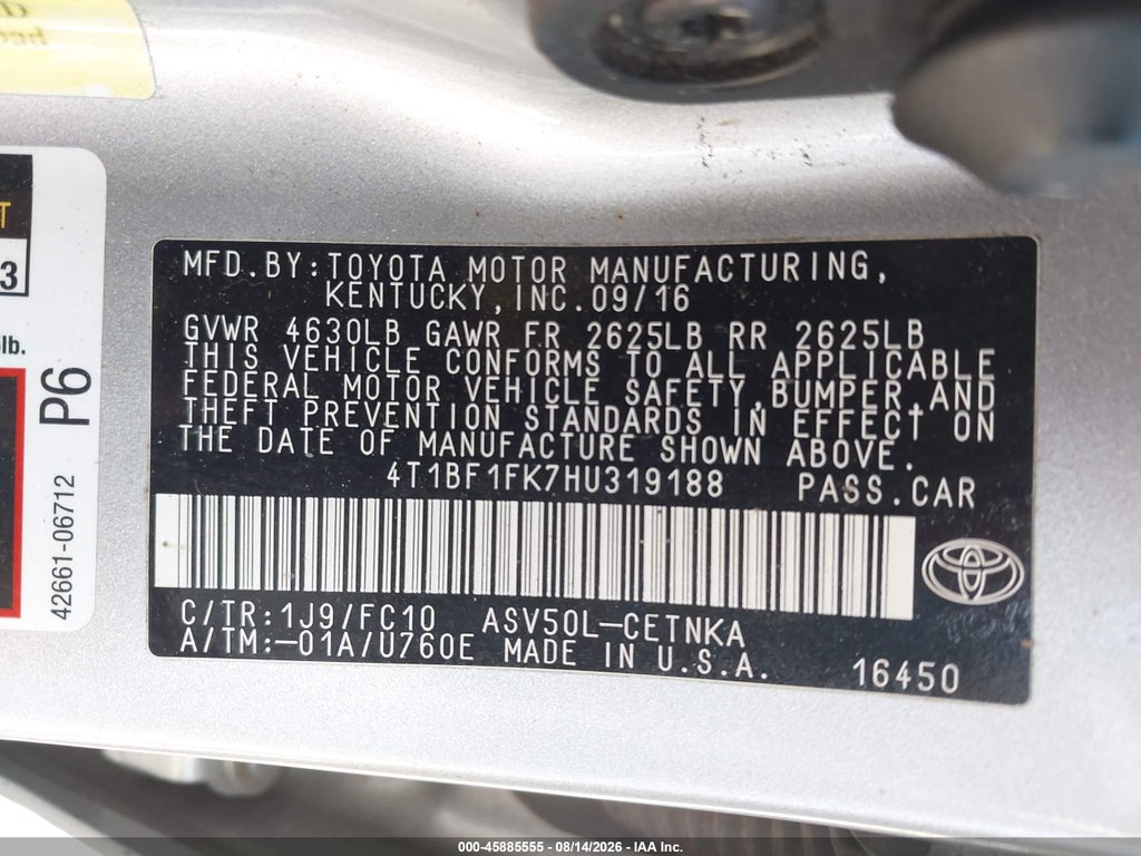 2017 Toyota Camry LE photo 9