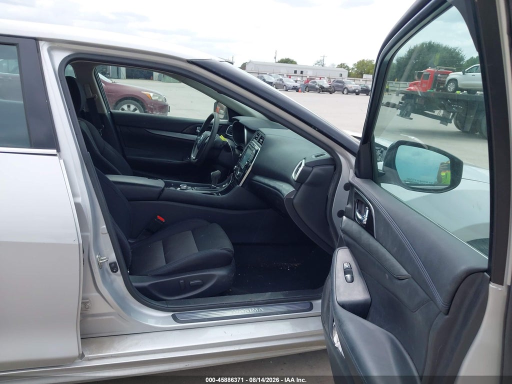 2017 Nissan Maxima 3.5 S photo 5
