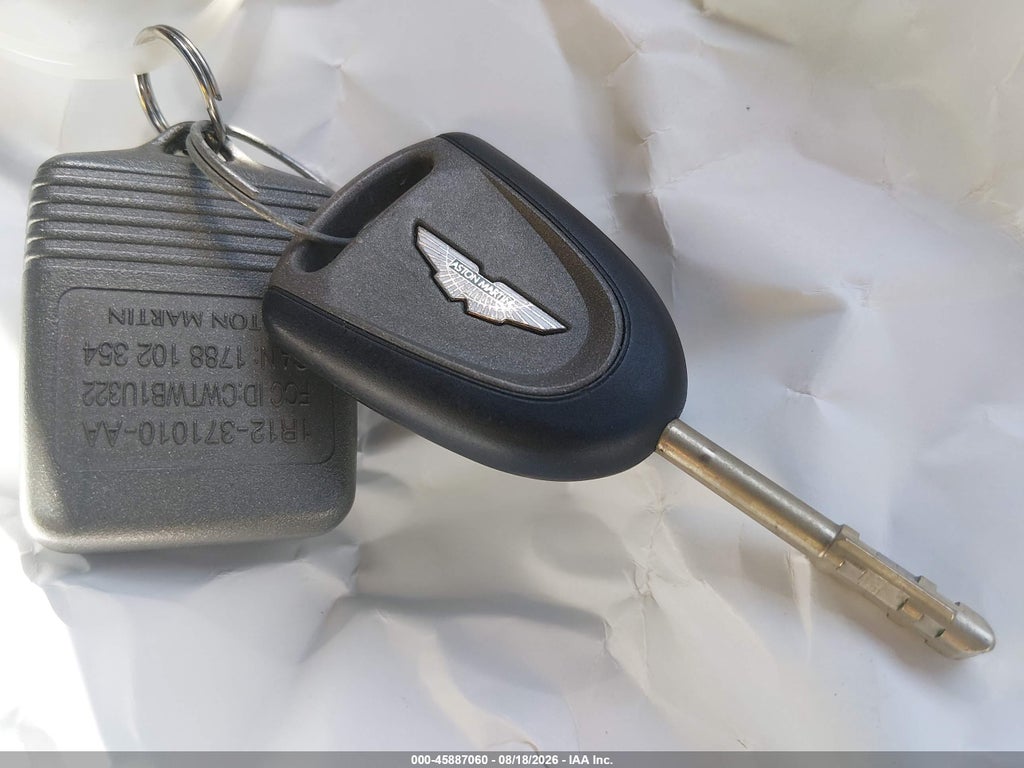 2003 Aston Martin Vanquish V12 photo 11
