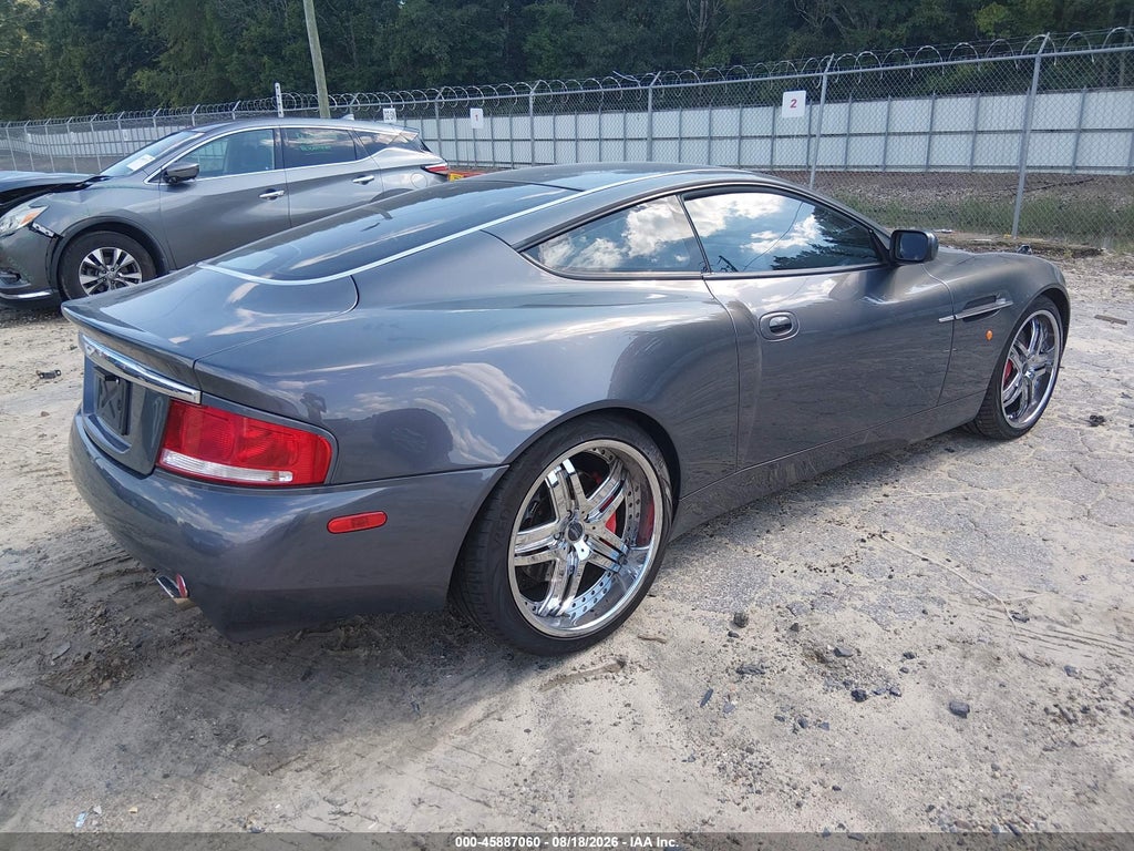 2003 Aston Martin Vanquish V12 photo 4
