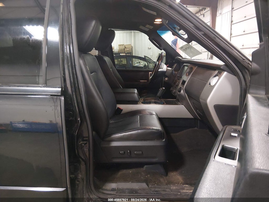 2015 Ford Expedition EL XLT photo 5