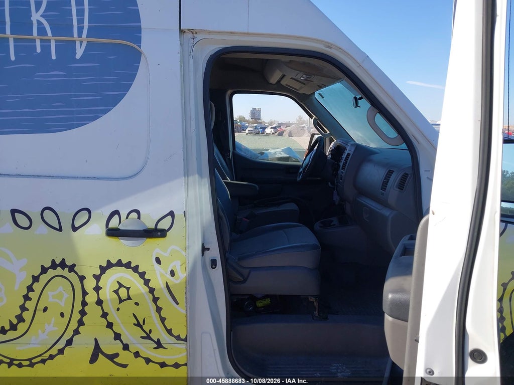 2014 Nissan NV Cargo NV2500 HD S V6/SV V6 photo 5