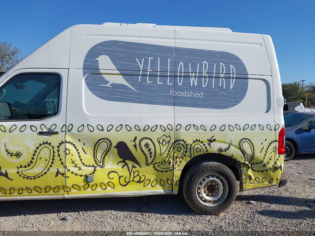 2014 Nissan NV Cargo NV2500 HD S V6/SV V6 photo 6